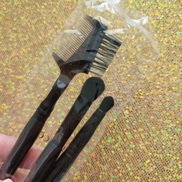 Lancome Other - 🟠 4 for $25 🟠 LANCOME BRUSH SET